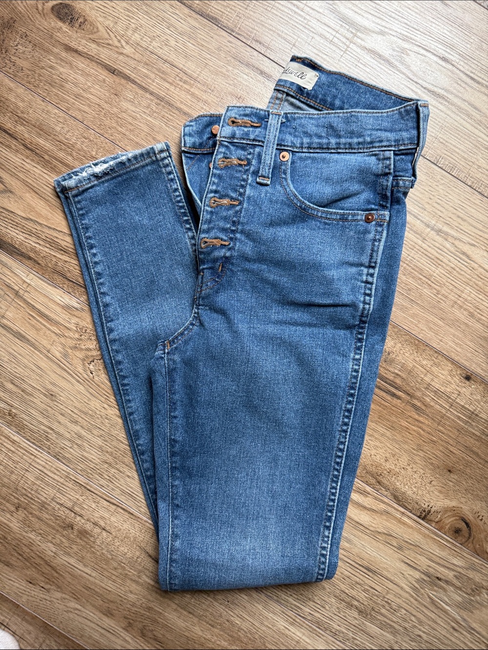High-Rise Madewell Women’s Jeans - Medium Blue